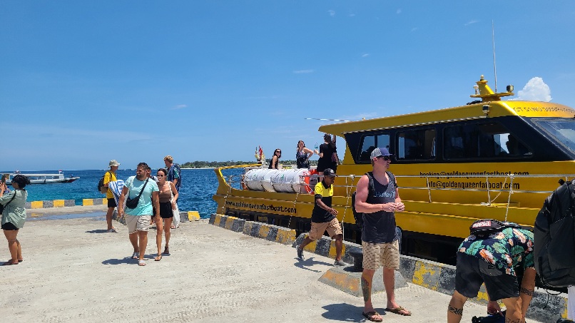 วิธีการได้รับจากบาหลีไปยังเกาะ Gili Trawangan, Air และ Meno โดย Fast Boat: คู่มือที่สมบูรณ์