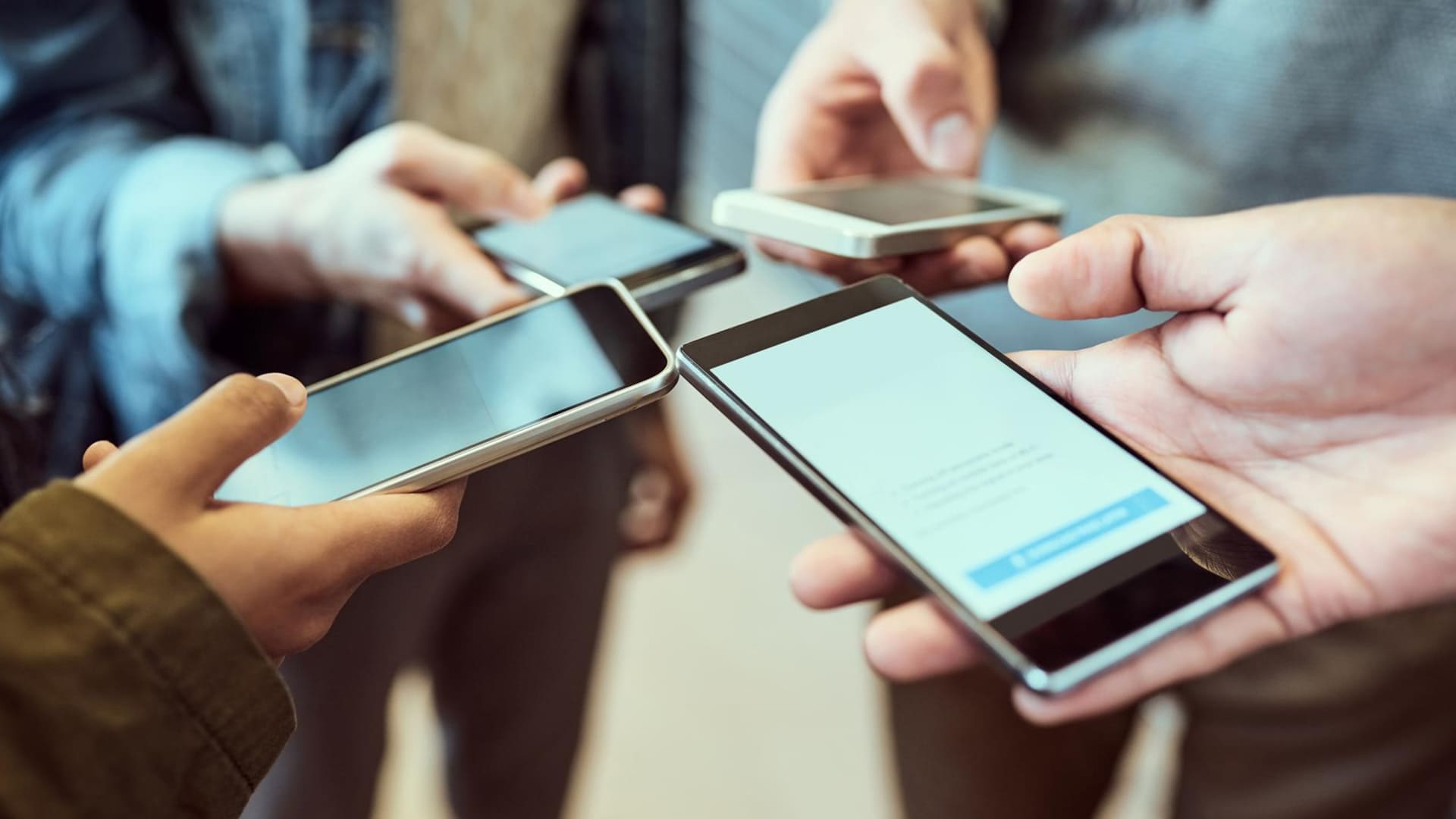 วิธีแชร์ไฟล์ระหว่าง iPhone และ Android