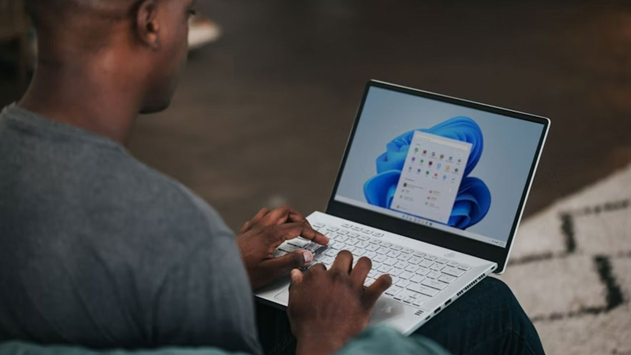 Flyby11 cho phép bạn cài đặt Windows 11 trên PC Windows 10 cũ hơn