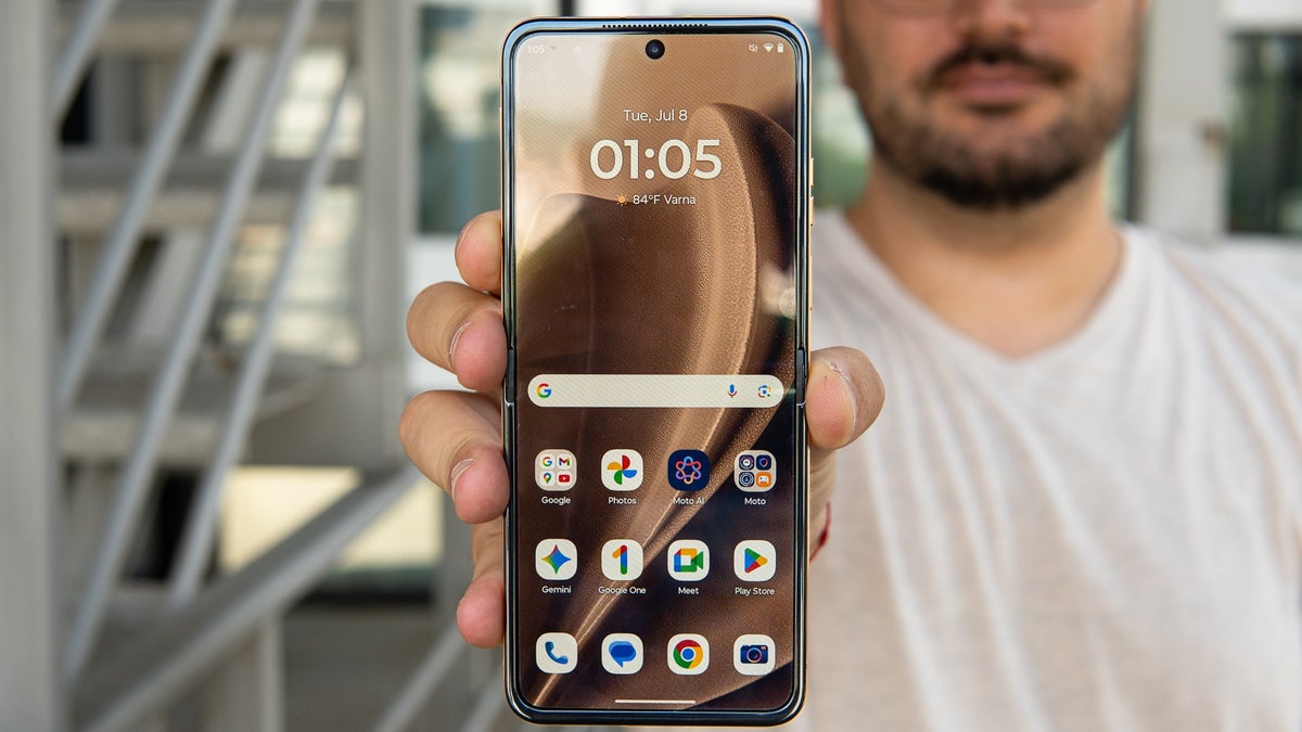 ข้อตกลงที่ได้รับการปรับปรุงของ Amazon ทำให้ RAZR+ (2025) ลดลงในราคาที่ต่ำที่สุดเท่าที่เคยมีมา