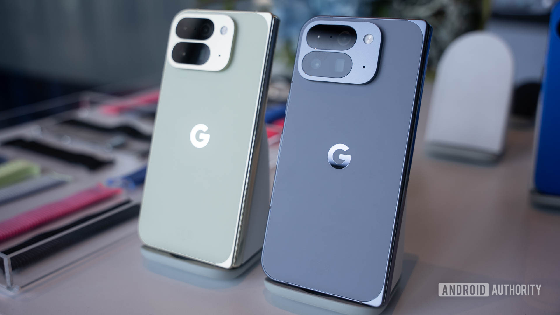 เดี๋ยวก่อนเกิดอะไรขึ้นกับ Google Pixel 10 Pro Fold ฟรีบัตรของขวัญ Amazon $ 300!